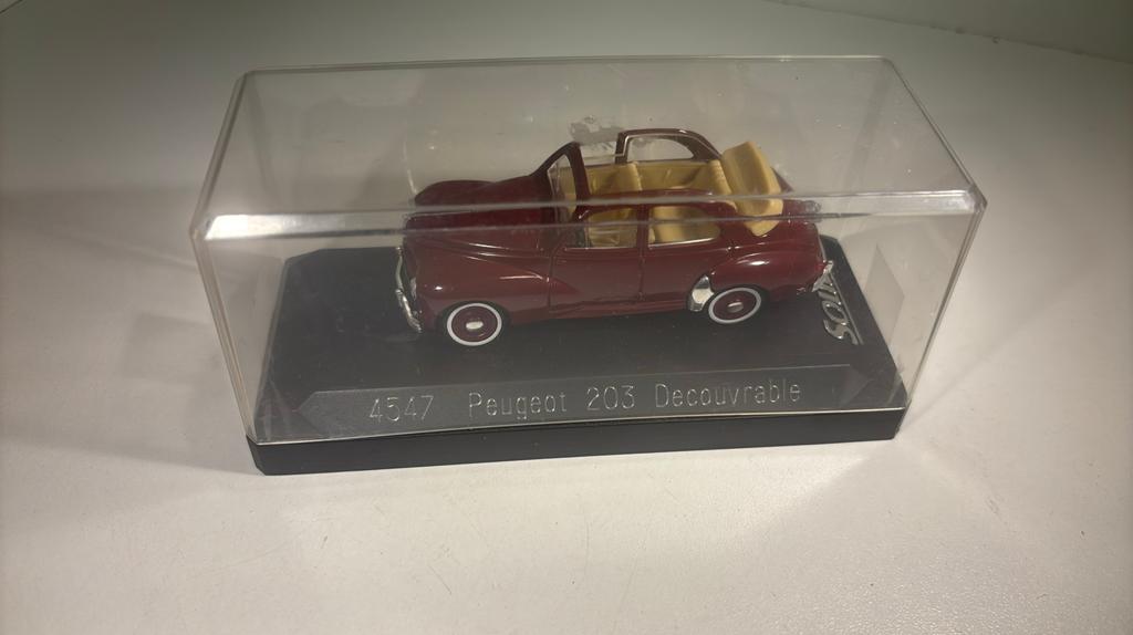 Peugeot 203 decouvrable solido 1.43, Auto, Solido, Ophalen of Verzenden, A