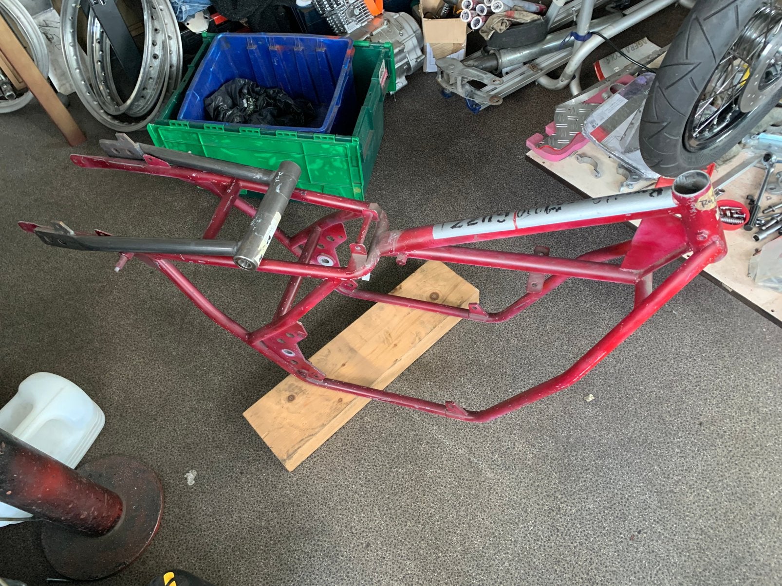 Moto Guzzi Falcone of lodola frame en  achtervork  275.00, Motoren, Ophalen, Nieuw