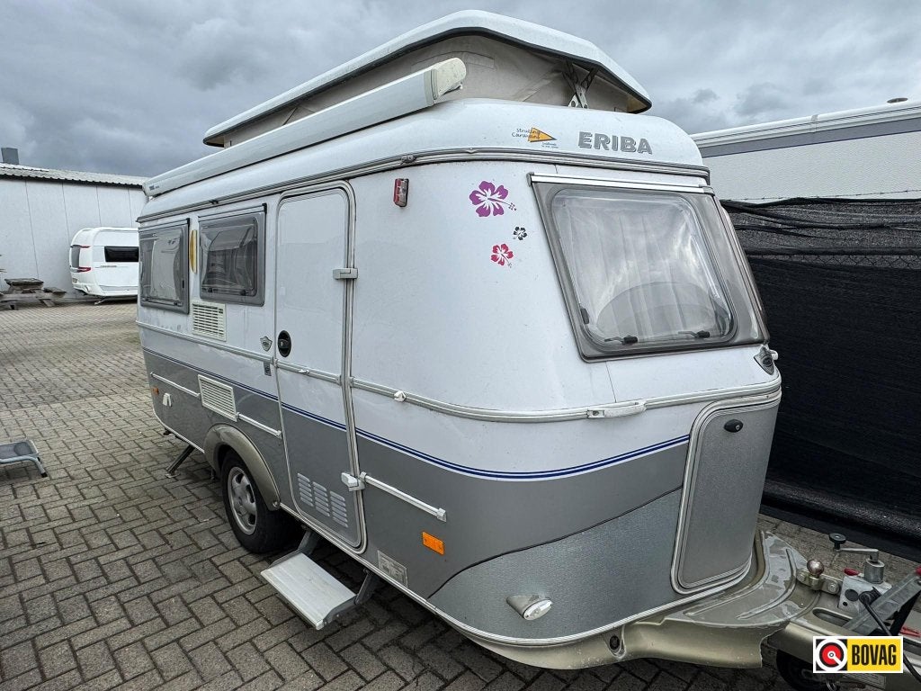 Eriba Touring Triton, Standaardzit, Bedrijf, Overige typen, 4 tot 5 meter
