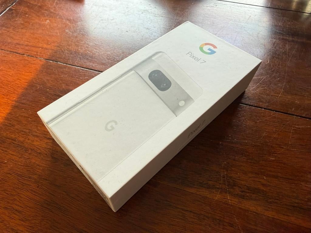 Google Pixel 7 128GB met Pixel Watch 2 en Latercase, Ophalen, Zo goed als nieuw, Klassiek of Candybar, Zonder simlock