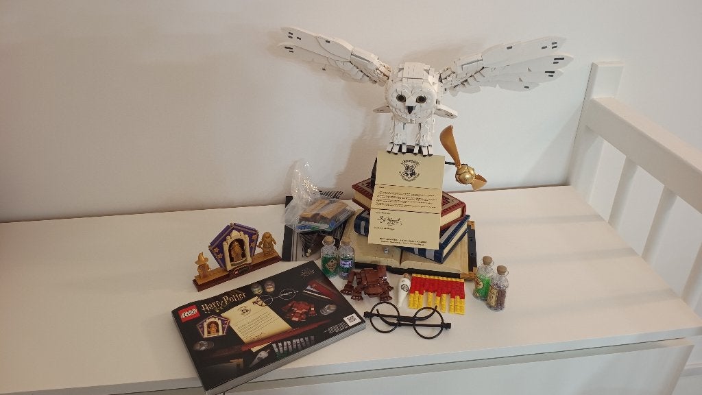 Lego 76931 Hogwarts Icons - Collectors edition, Ophalen, Lego, Harry Potter, Zo goed als nieuw