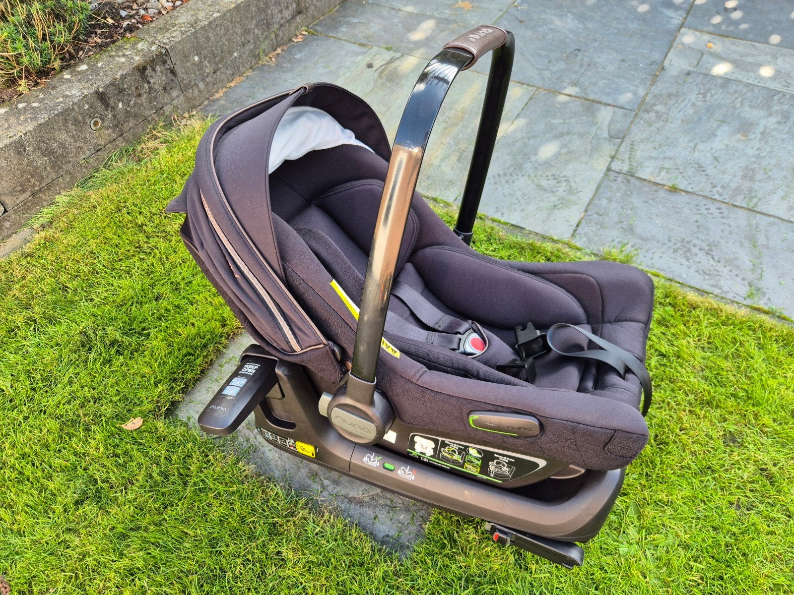 Nuna Pipa Next autostoel met Isofix base, Zijbescherming, Zo goed als nieuw, Isofix, Ophalen