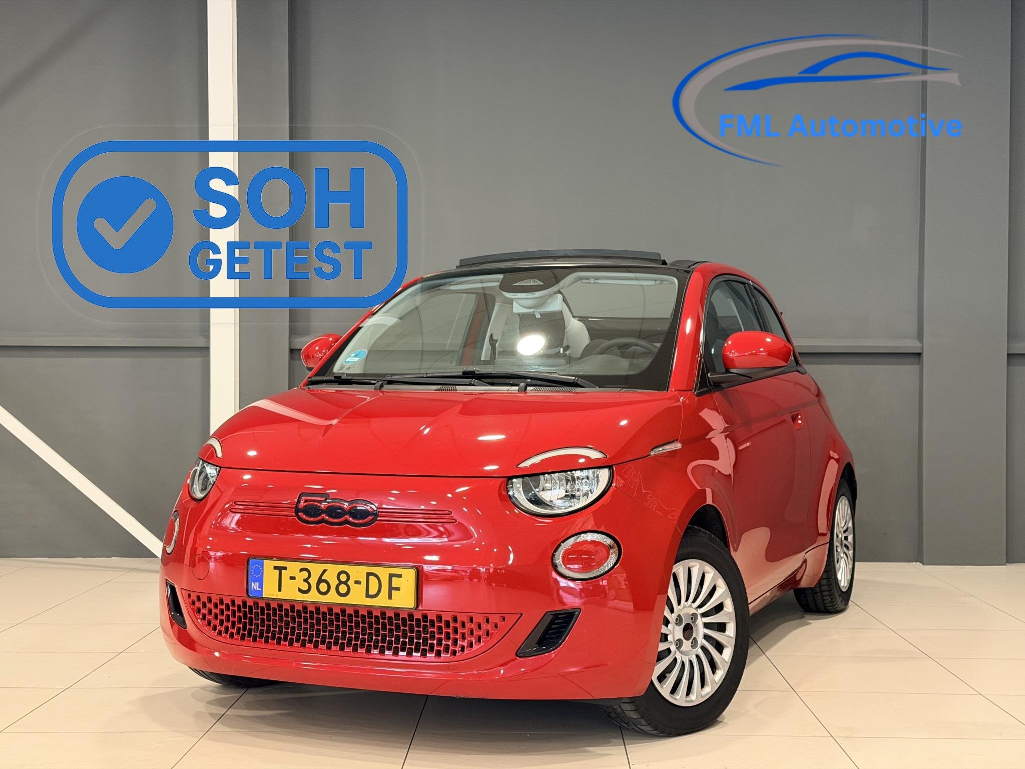 Fiat 500 C RED 42 kWh | Climate Control | Cabriolet | SOH 94, Stof, Cabriolet, 4 stoelen, 255 min