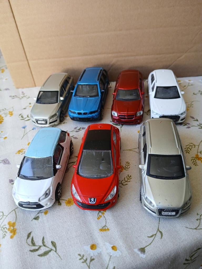 7x moderne auto's.  Audi, BMW,  Peugeot,  Citroën  en Dodge, Ophalen of Verzenden, Auto, Overige merken