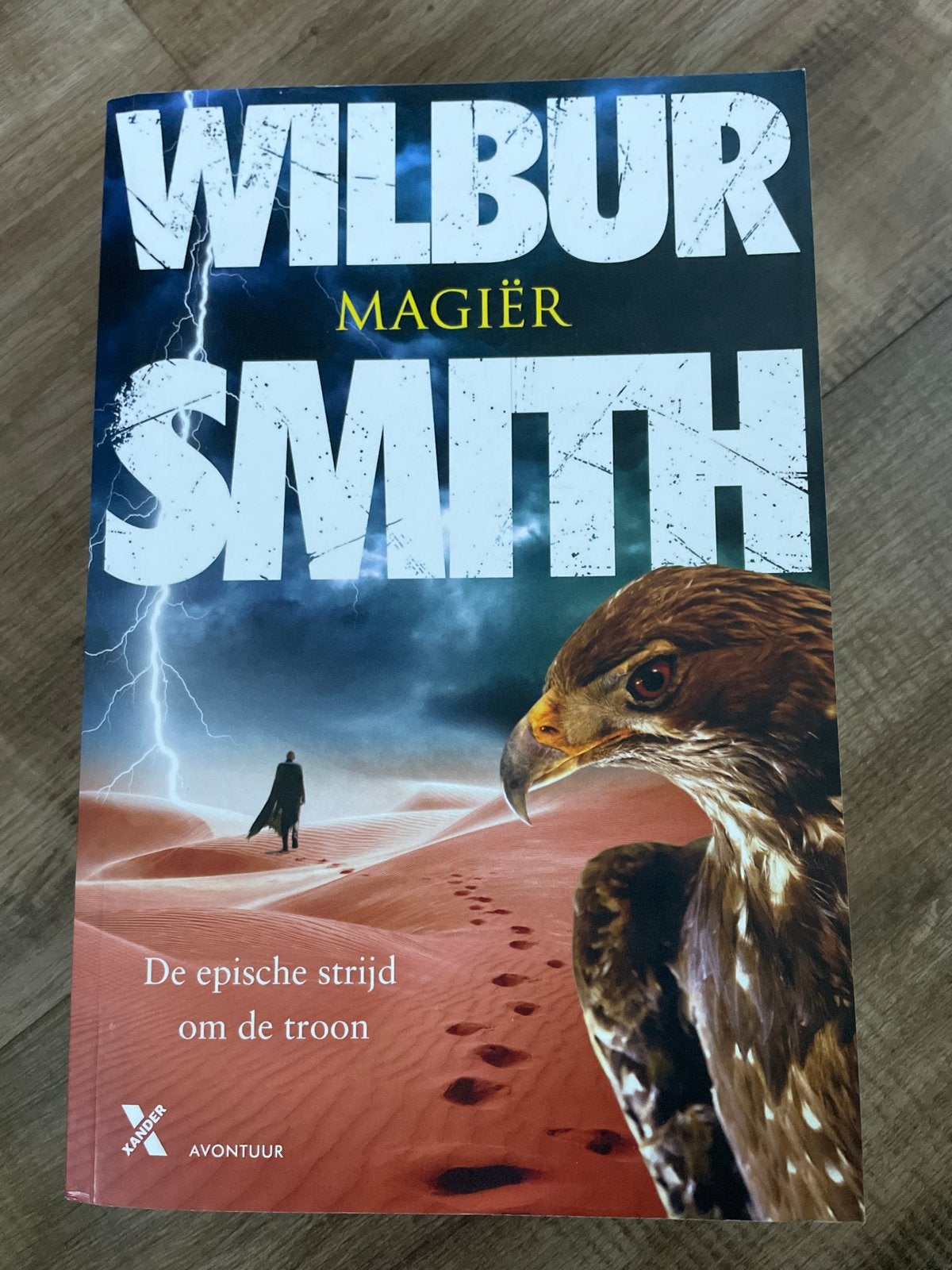 Wilbur Smith - Magiër (De epische strijd om de troon), Ophalen, Zo goed als nieuw