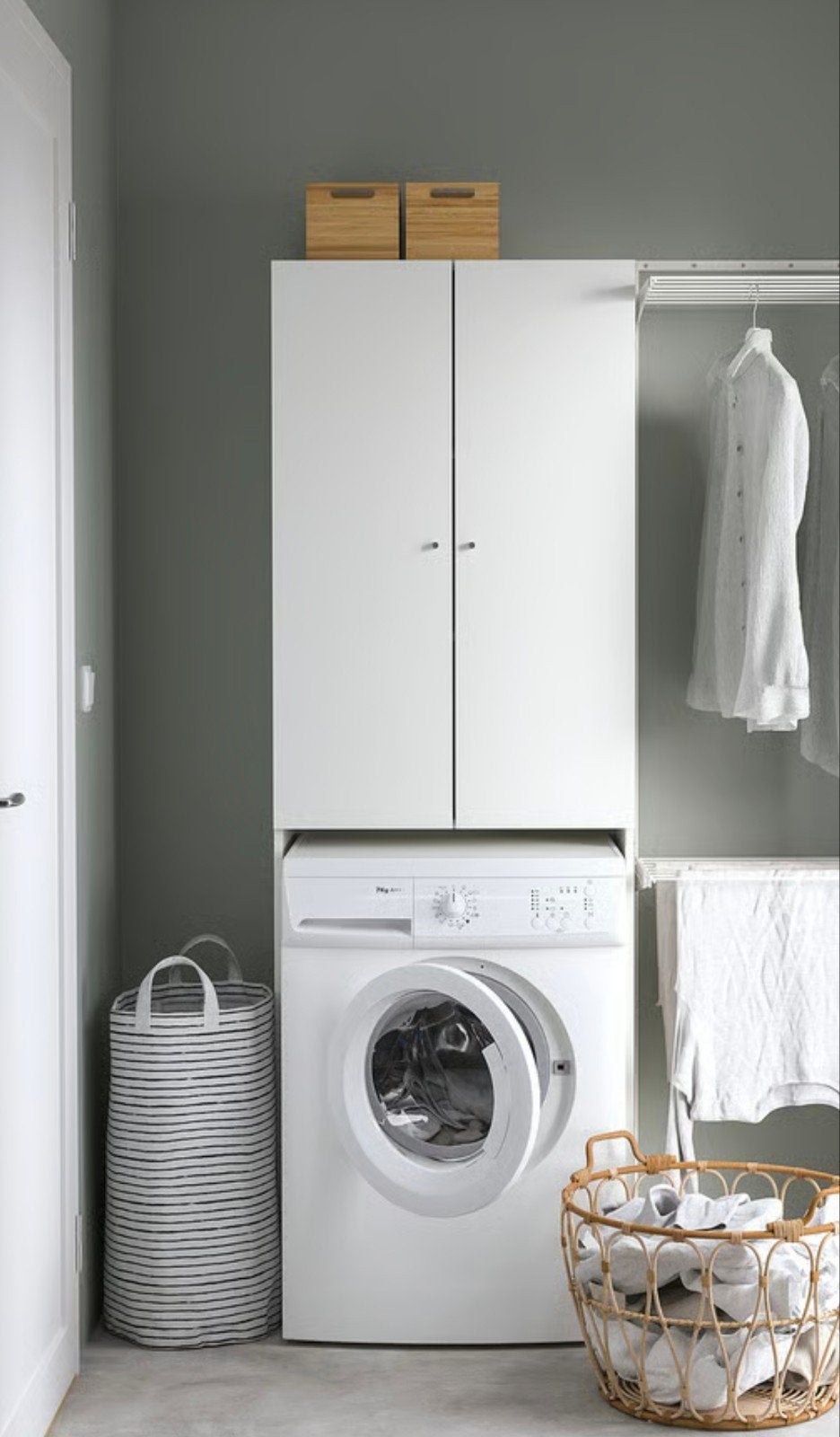 Ikea wasmachine kast, Ophalen, Zo goed als nieuw, 1200 tot 1600 toeren, 85 tot 90 cm