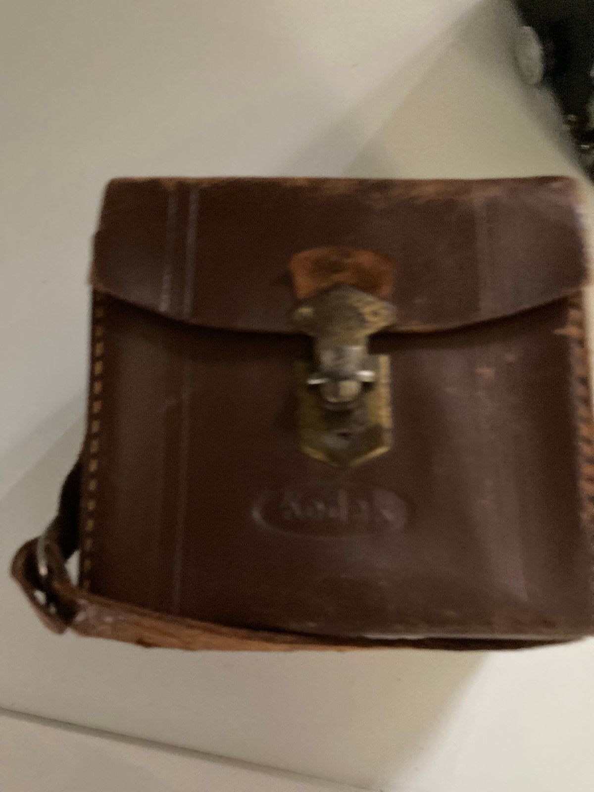 Vintage Kodak Six-20 'Brownie' E camera met lederen tas, Audio, Tv en Foto, Ophalen, Gebruikt, Compact, Kodak