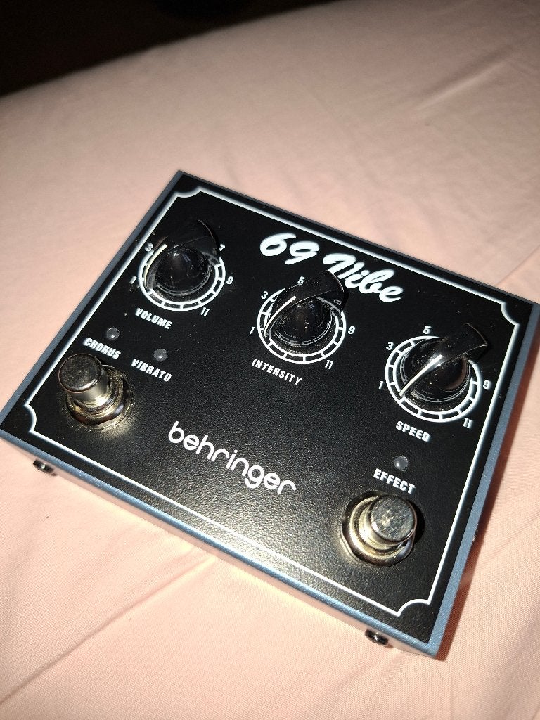 Behringer 69 Vibe, Muziek en Instrumenten, Effecten, Ophalen of Verzenden, Nieuw, Chorus