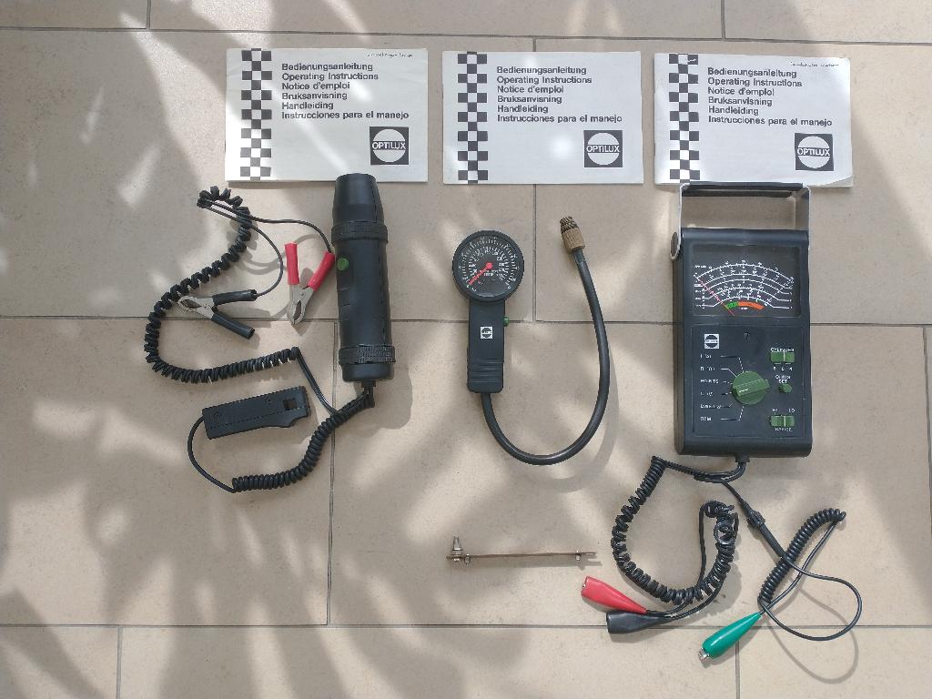 3 apparaten voor afstelling motor van auto of motorfiets, Auto diversen, Autogereedschap, Ophalen of Verzenden, Zo goed als nieuw