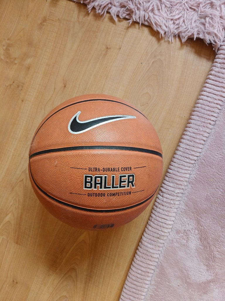 Basketbal, Sport en Fitness, Basketbal, Verzenden, Gebruikt, Bal