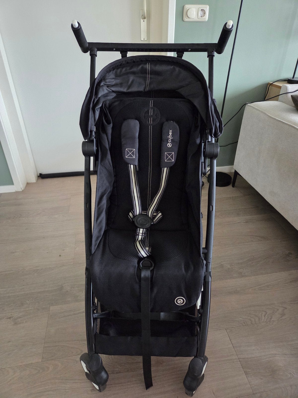 Cybex Libelle Buggy, compact & lichtgewicht, Kinderen en Baby's, Ophalen, Zo goed als nieuw, Overige merken, Verstelbare rugleuning