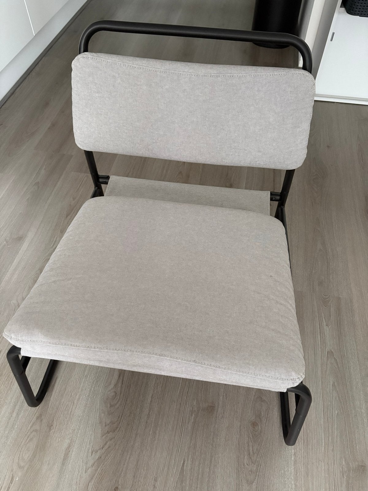 IKEA LINNEBÄCK stoel. Zwart met grijze bekleding, Ophalen, Gebruikt, Metaal, Eén