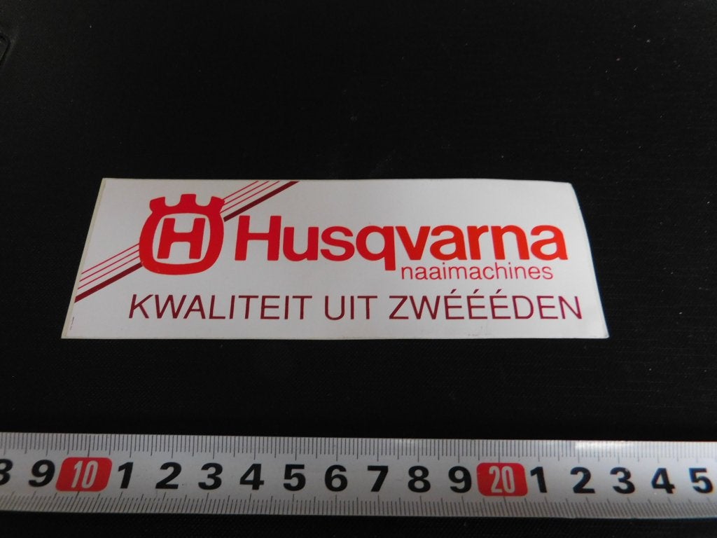 sticker HUSQVARNA Naaimachines kwaliteit uit Zwéééden, Ophalen of Verzenden, Zo goed als nieuw