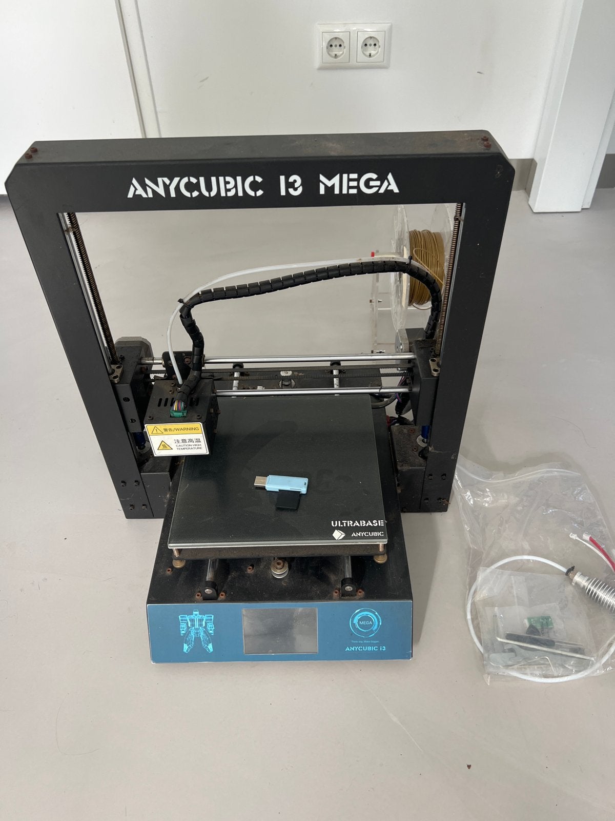 Anycubic i3 Mega 3D printer (defect) + extra nozzle, Computers en Software, Ophalen of Verzenden, Niet werkend, Filament