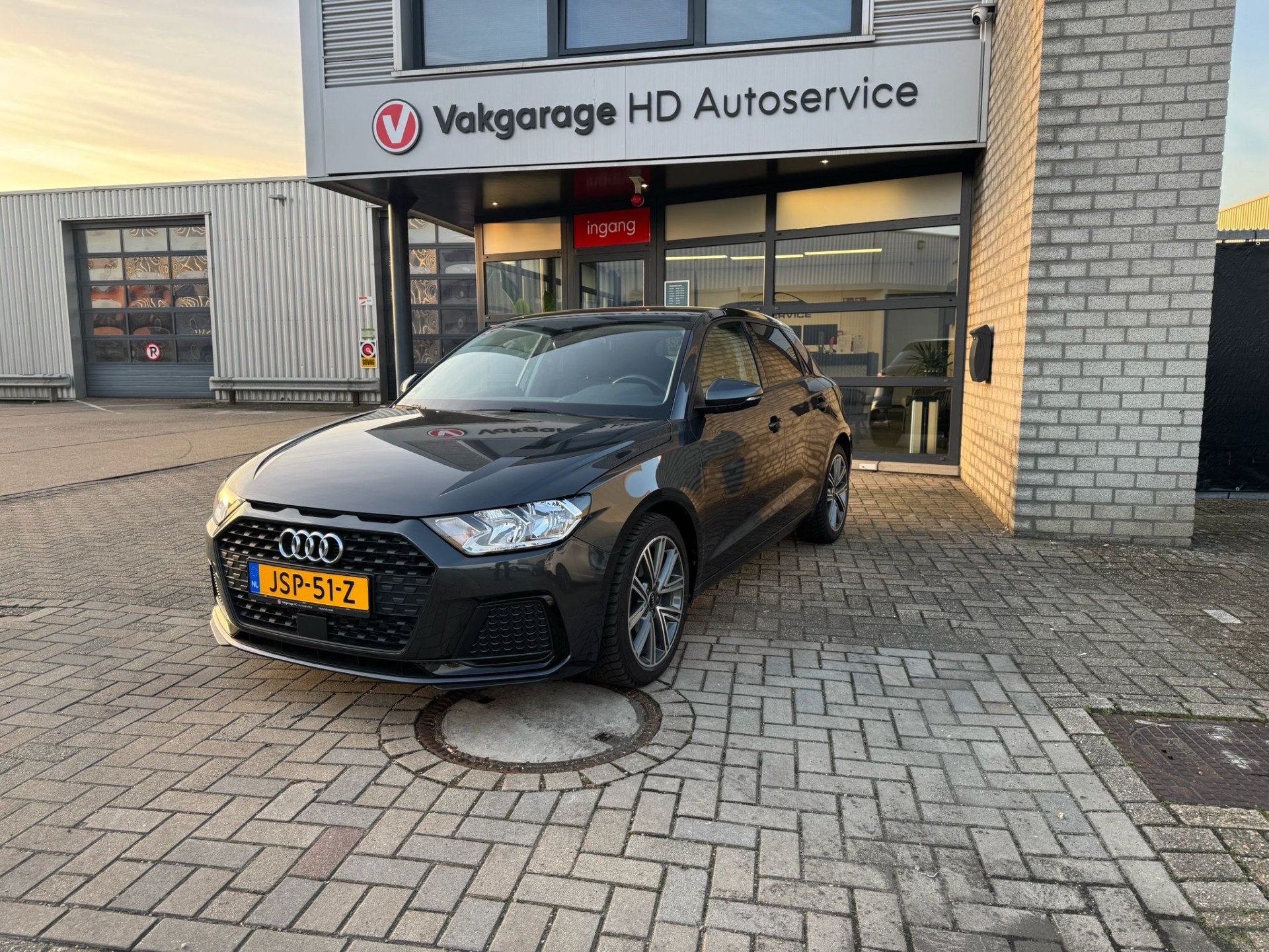 Audi A1 Sportback Advanced Edition (bj 2022), Auto's, Audi, Stof, Euro 6, LED verlichting, Bedrijf