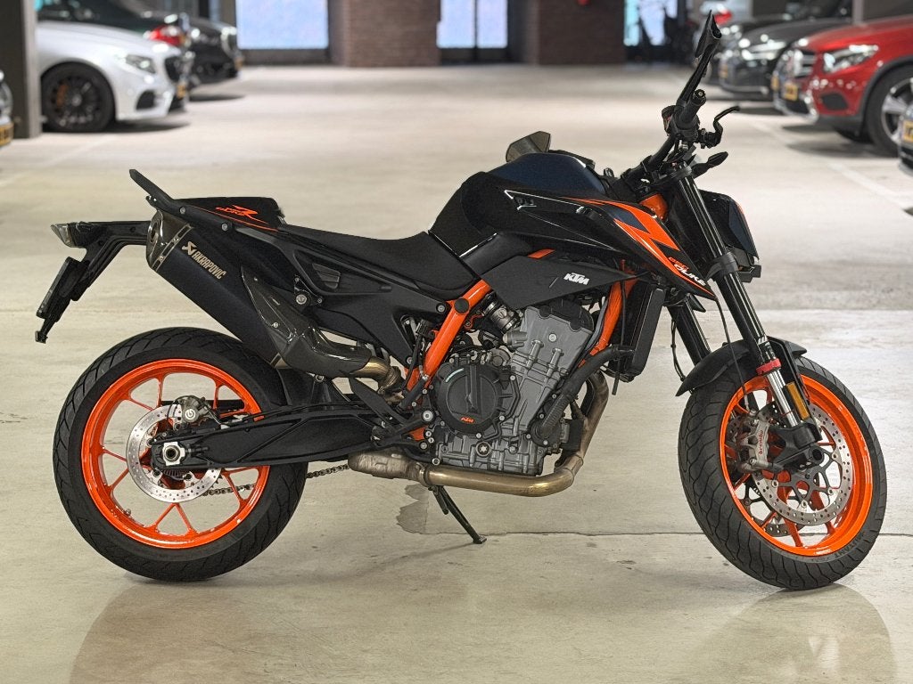 KTM 890 Duke R | 2023 | 1.600 km | Quickshifter | Handvat-vw, 2 cilinders, Occasion, 890 cc, Motorrijbewijs A