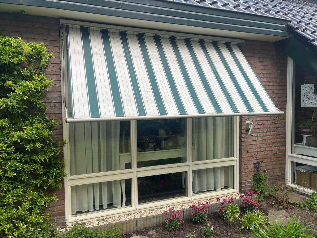 Zonnescherm, Minder dan 150 cm, Ophalen, Zo goed als nieuw, Knikarmscherm