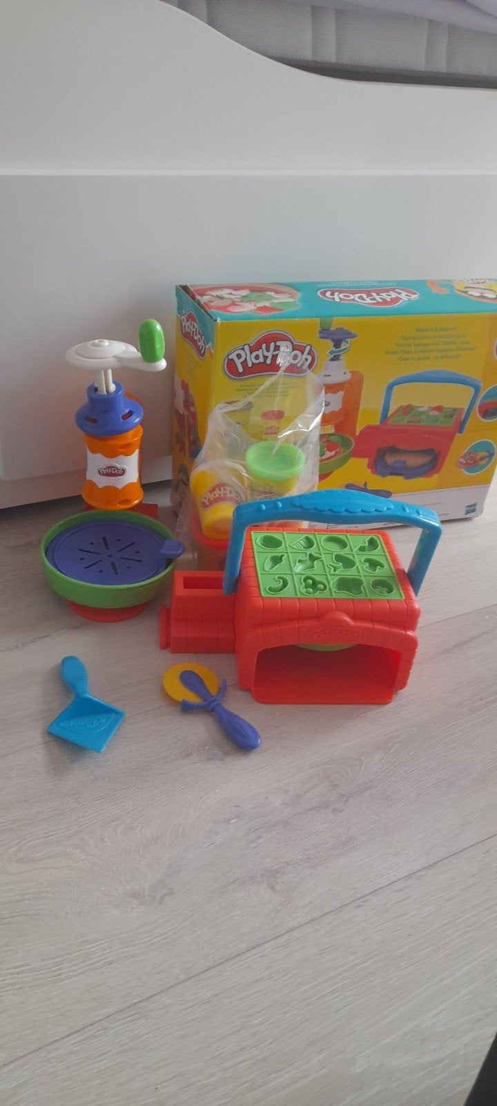 Play-Doh speelset met oven en accessoires, Ophalen