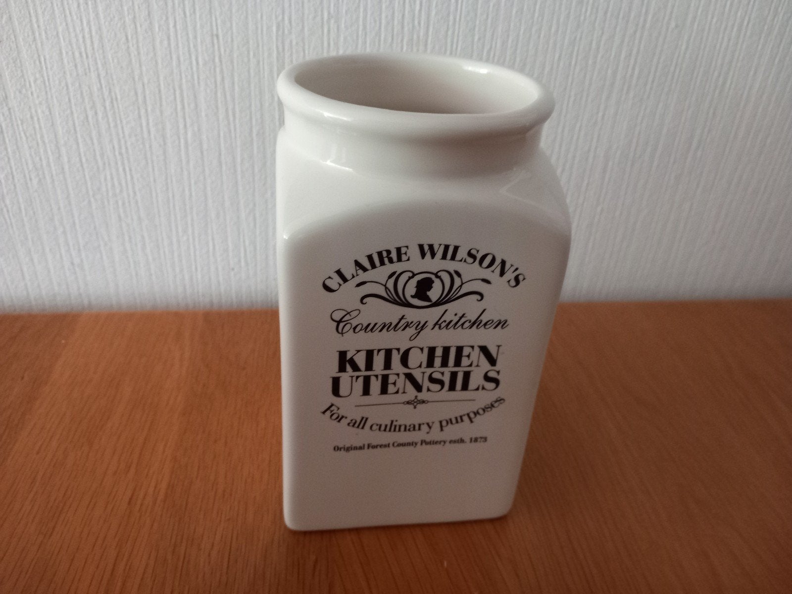 Claire Wilson's Country Kitchen Keukengerei Pot, Steen/keramiek, Overige merken, Ophalen, Beige