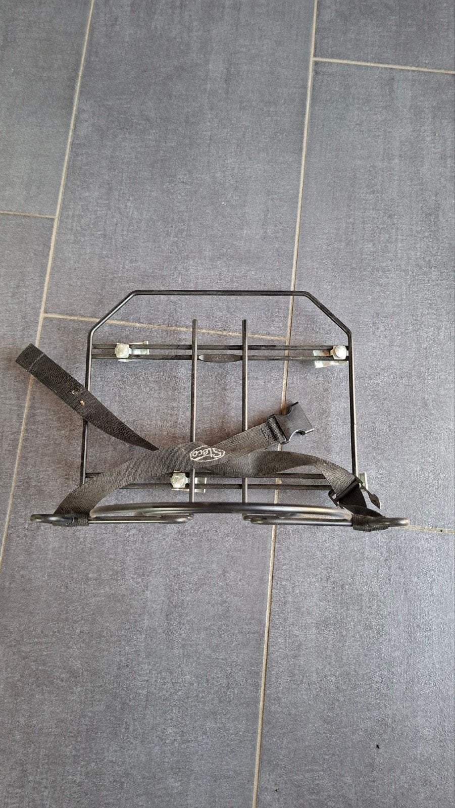 Steco fietsdrager voor krat of mand, Ophalen