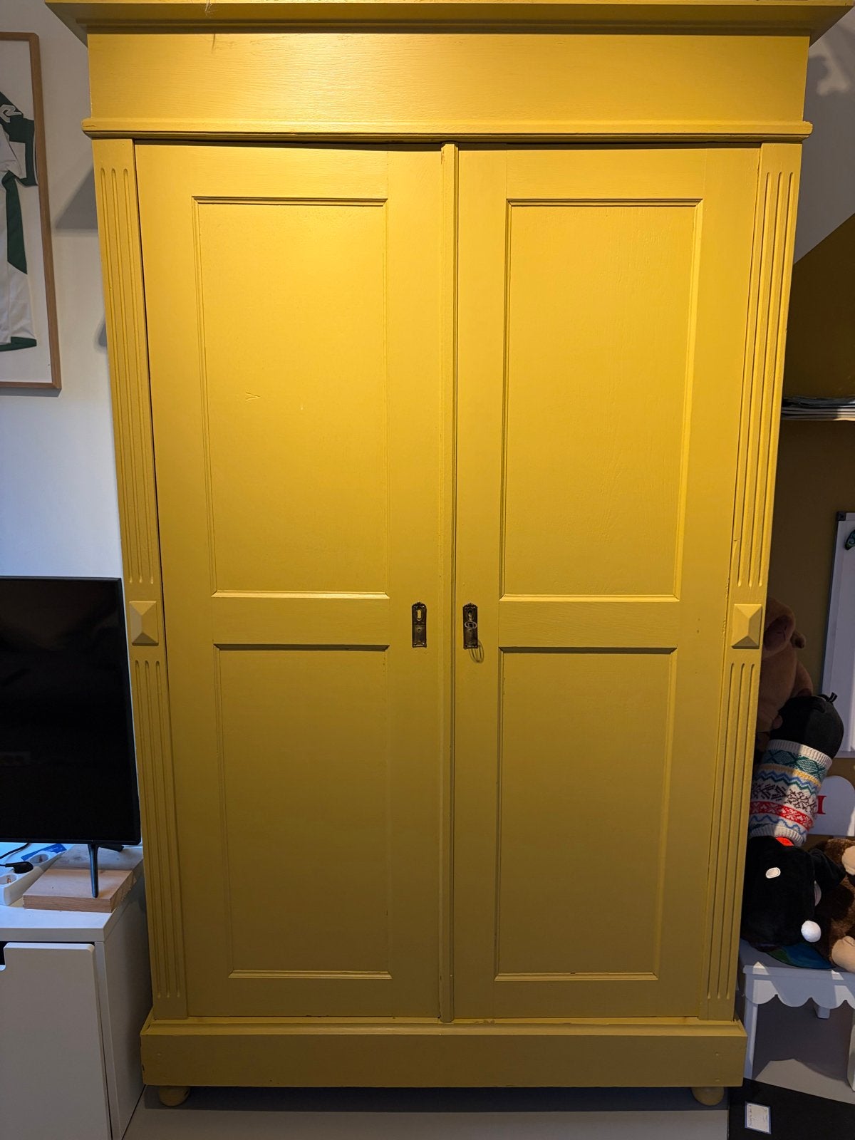 Brocante kast goudgeel - Demontabel - 130x44x212cm, Ophalen, Gebruikt, 100 tot 150 cm, 200 cm of meer