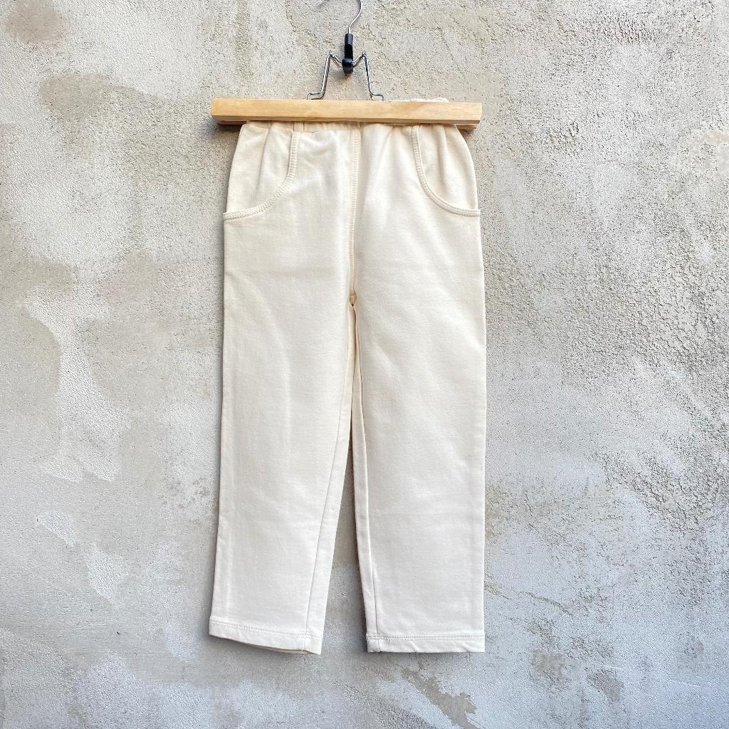 Broekje ecru 110, Kinderen en Baby's, Kinderkleding | Maat 110, Broek, Meisje, Ophalen of Verzenden, Zo goed als nieuw