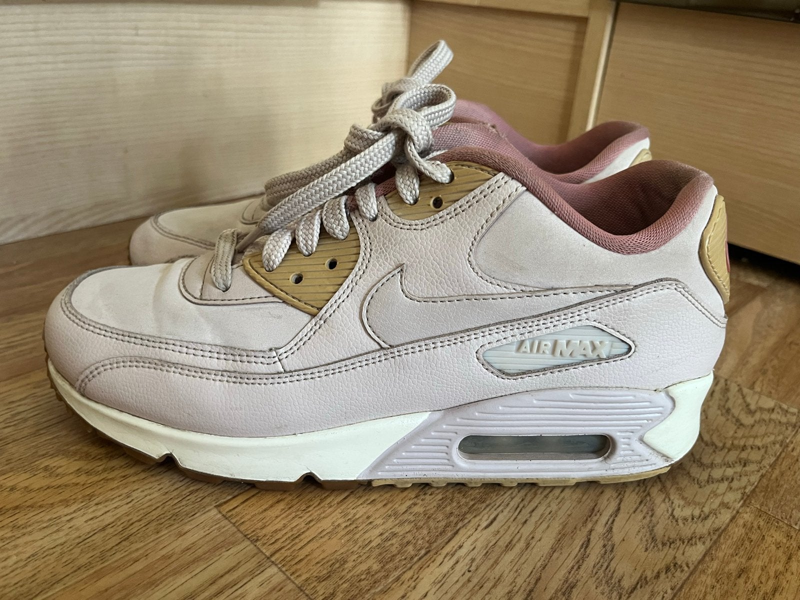 Nike Air Max 90 sneakers - Roze/Beige - Maat 38.5, Ophalen of Verzenden, Sneakers of Gympen, Roze, Gedragen
