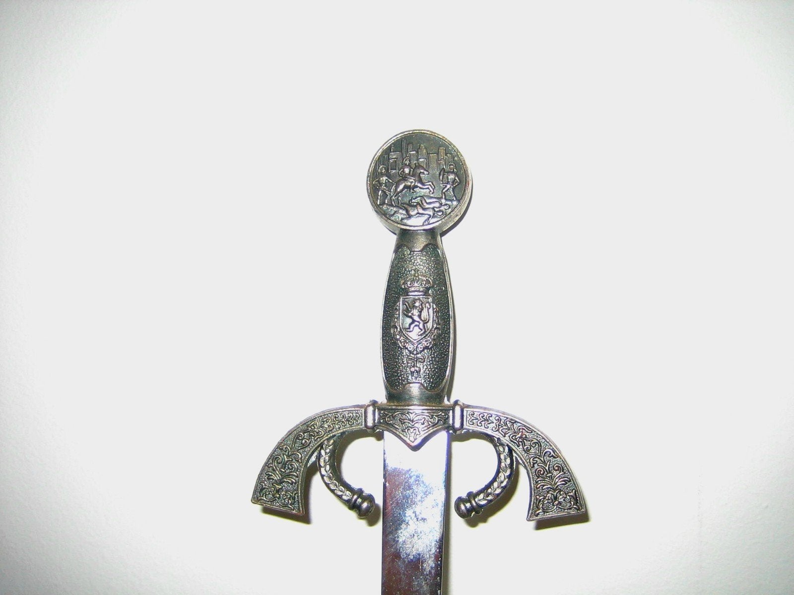 Decoratieve briefopener met Gedetailleerd Handvat, Verzamelen, Ophalen of Verzenden, Gebruikt