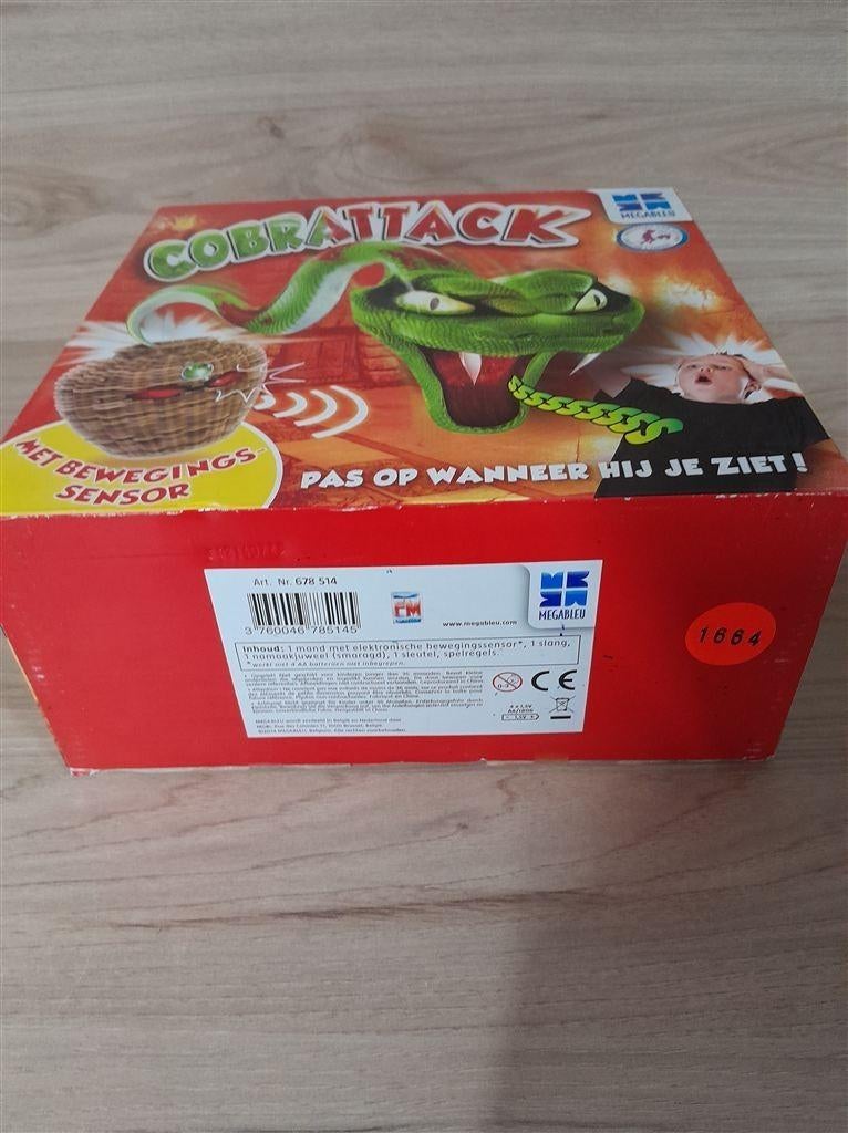 Cobrattack - Cobra attack - s1664, Hobby en Vrije tijd, Gezelschapsspellen | Bordspellen, Verzenden, Zo goed als nieuw