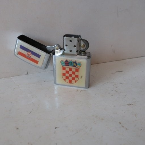 Aansteker benzine STAR Kroatië navulbaar NIEUW, Ophalen of Verzenden, Nieuw, Aansteker