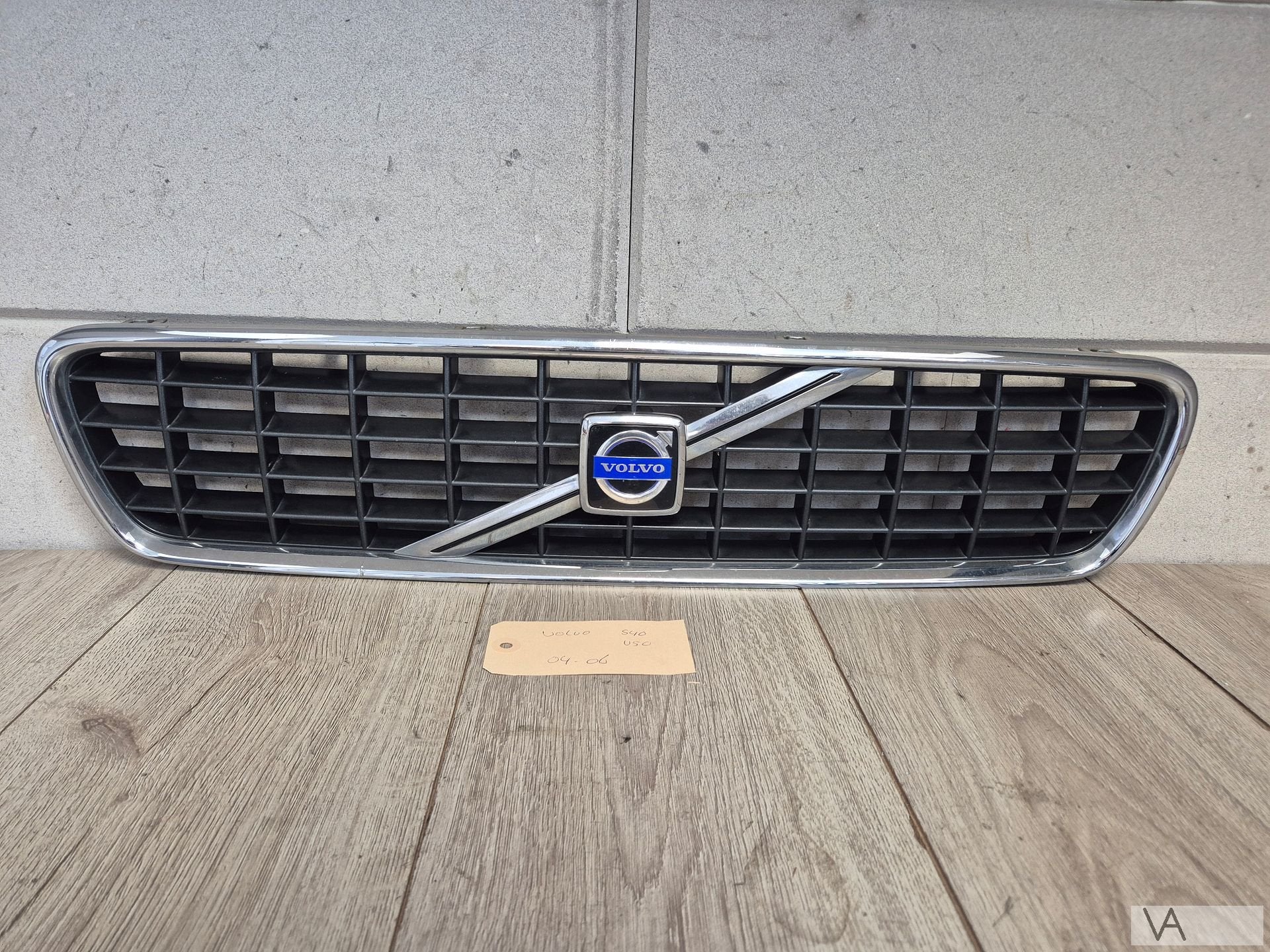 Grille in voorbumper van Volvo S40 V50 2004 - 2006 blokjes, Gebruikt, -, -, Ophalen of Verzenden