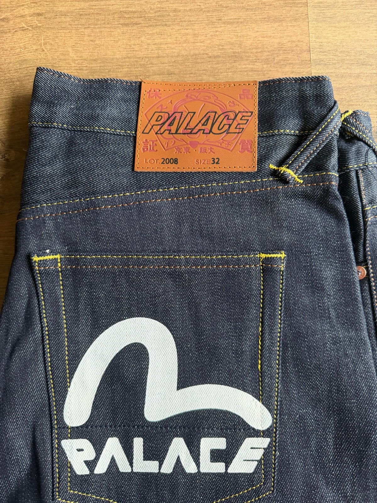 Palace x Evisu Long Denim Short - Maat 32, Ophalen of Verzenden, Zo goed als nieuw, Blauw, W32 (confectie 46) of kleiner