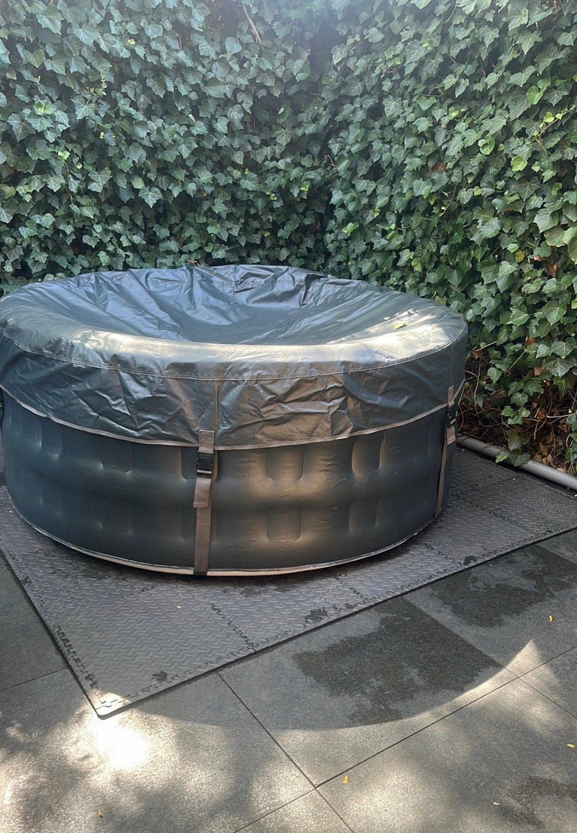 Jacuzzi helemaal compleet zgan, Tuin en Terras, Bubbelbaden en Hottubs, Ophalen of Verzenden, Zo goed als nieuw, Afdekzeil