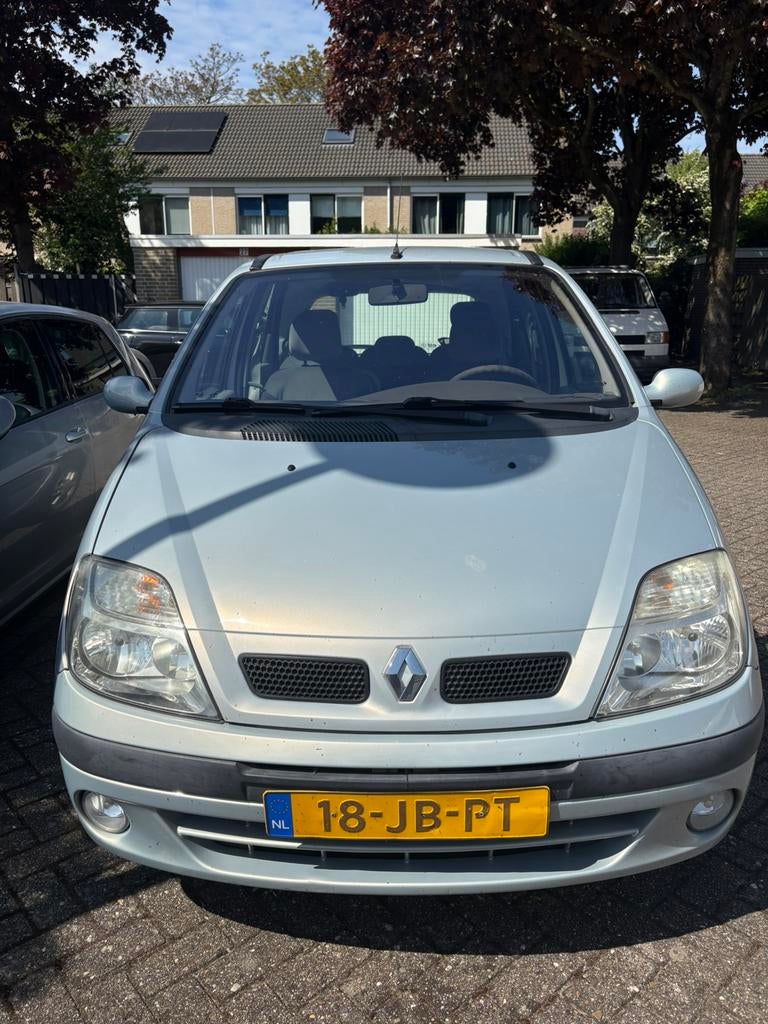Renault Scénic 1.6 16V 2002 Grijs, Auto's, Stof, 1225 kg, 4 cilinders, Origineel Nederlands