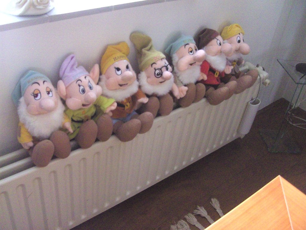 De 7 dwergen knuffels van Disney's Sneeuwwitje, Verzamelen, Disney, Ophalen of Verzenden, Sneeuwwitje of Doornroosje, Gebruikt
