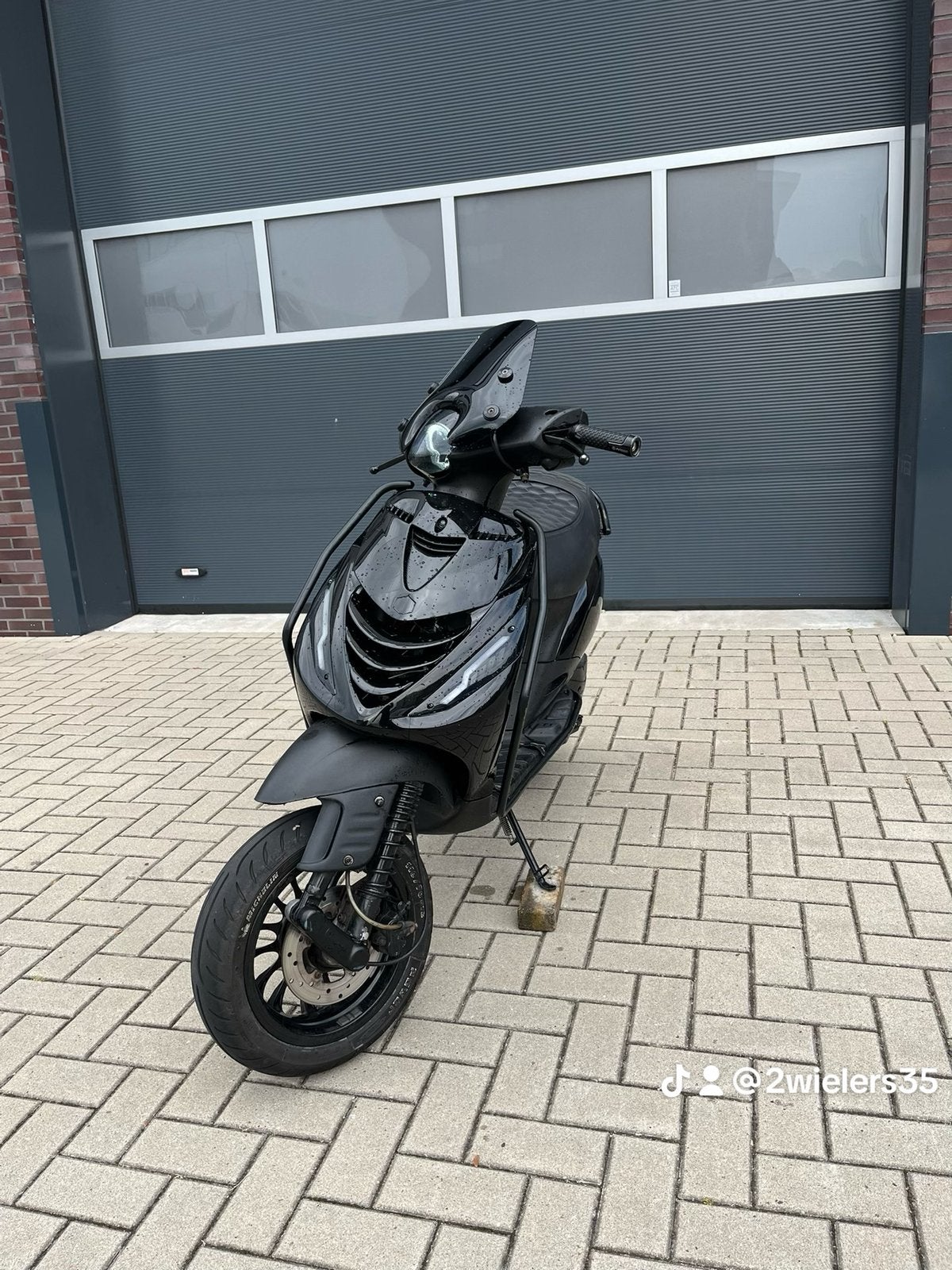 Zip 80cc 2018, Fietsen en Brommers, Scooters | Piaggio, Ophalen, Maximaal 45 km/u, Zip, Zo goed als nieuw