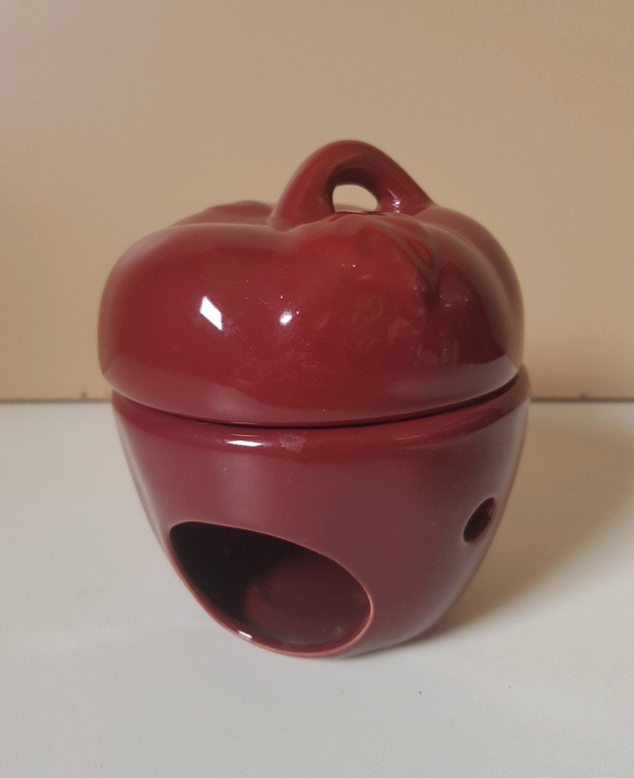 oliebrander in een vorm van een appel rood, Ophalen of Verzenden, Gebruikt, Rood