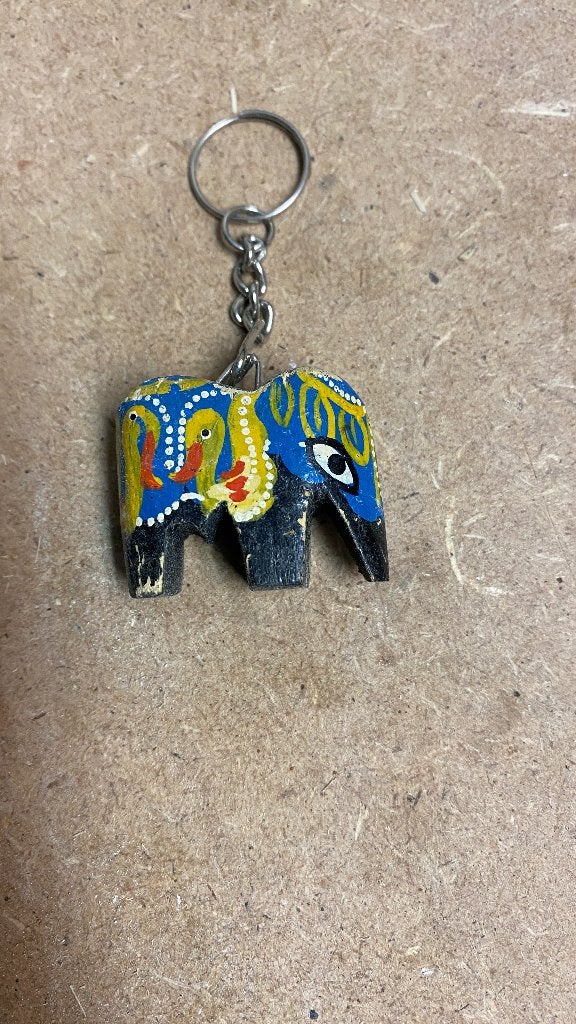 Kleurrijke Olifant Sleutelhanger - Handgemaakt, Ophalen of Verzenden, Gebruikt, Dier of Natuur