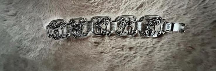 Antieke armband Indonesisch, Ophalen of Verzenden, Overige materialen, Armband, Met edelsteen