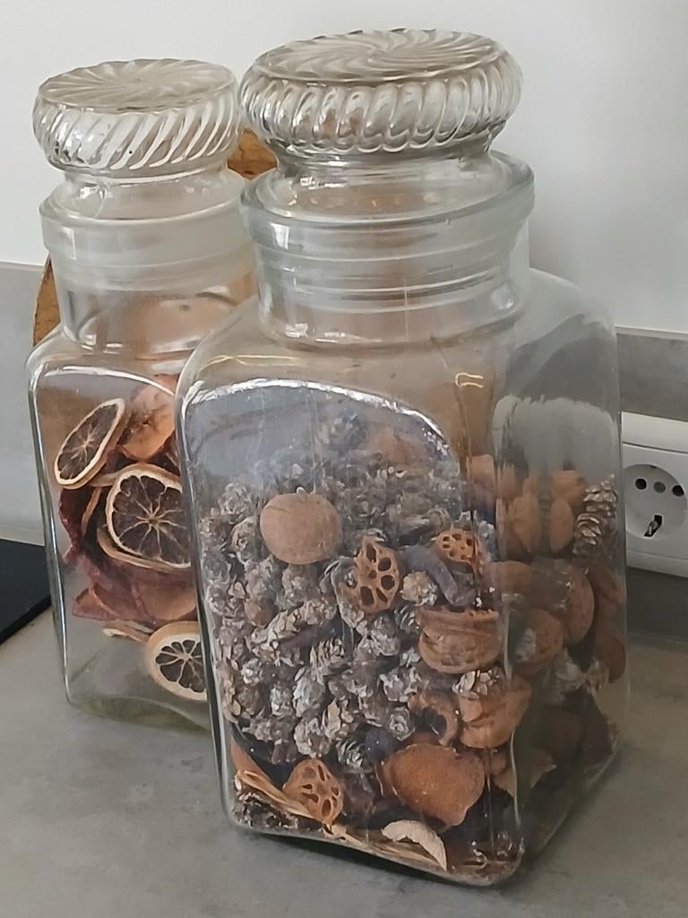 Twee mooie vintage snoeppot/voorraad potten, Ophalen of Verzenden