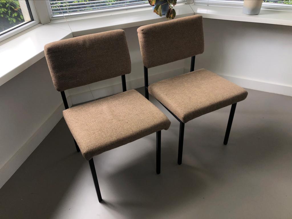 Vintage eettafel stoelen van Martin Visser voor ‘t Spectrum, Huis en Inrichting, Ophalen, Gebruikt, Twee, Bruin