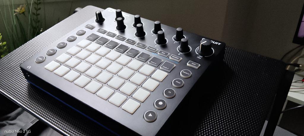 Novation Circuit OG, Muziek en Instrumenten, Ophalen of Verzenden, Zo goed als nieuw