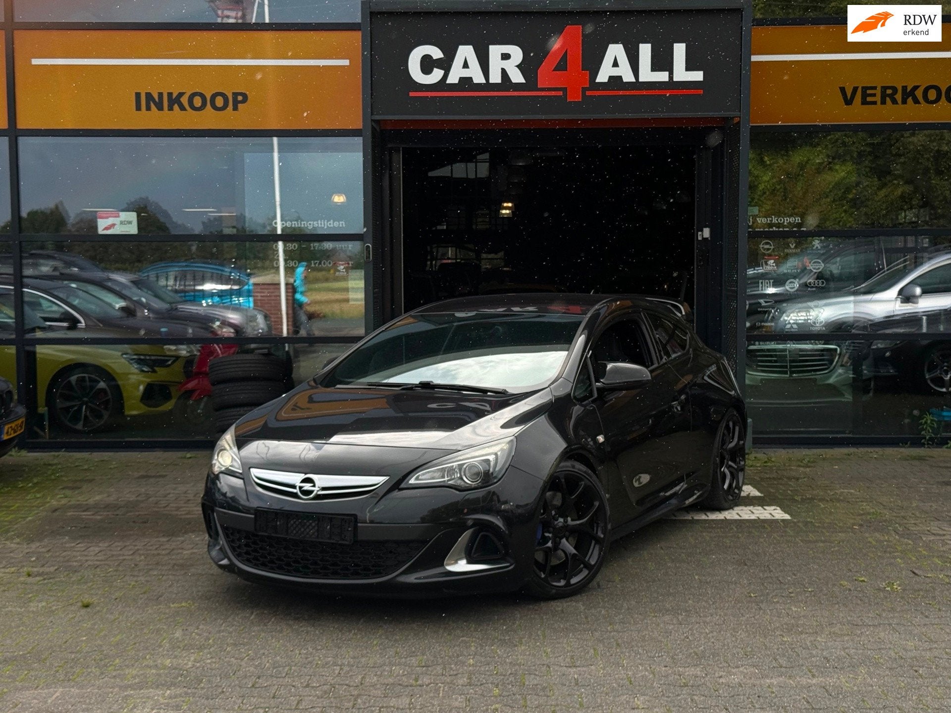 Opel Astra GTC 2.0 Turbo OPC KW3 SCHROEFSET/COBRA/SPORTKAT/S, Auto's, Opel, Gebruikt, Zwart, 4 cilinders, Zwart