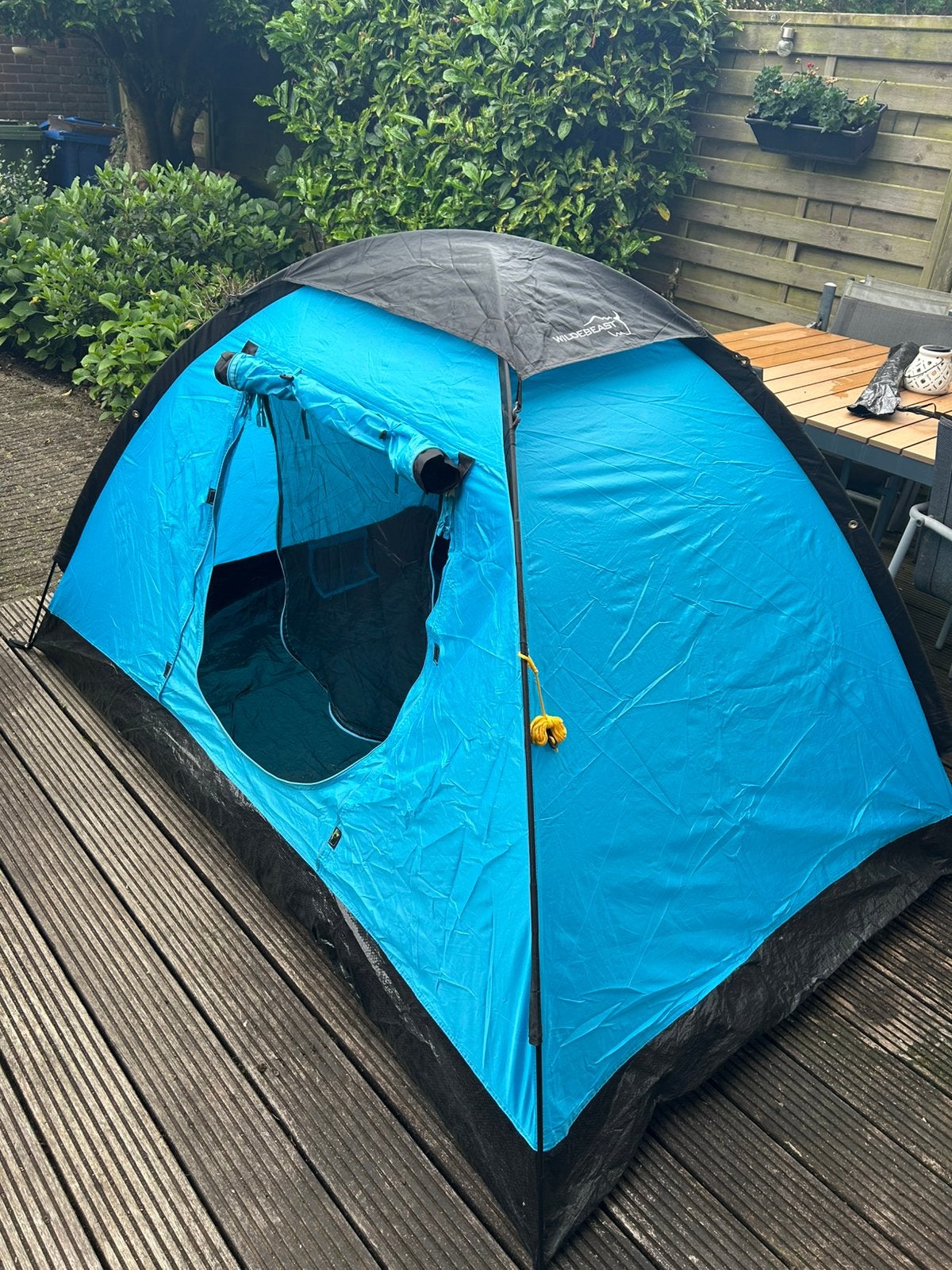 Bijzet tent Wildebeast 2 personen, Ophalen of Verzenden, Zo goed als nieuw, Tot en met 2