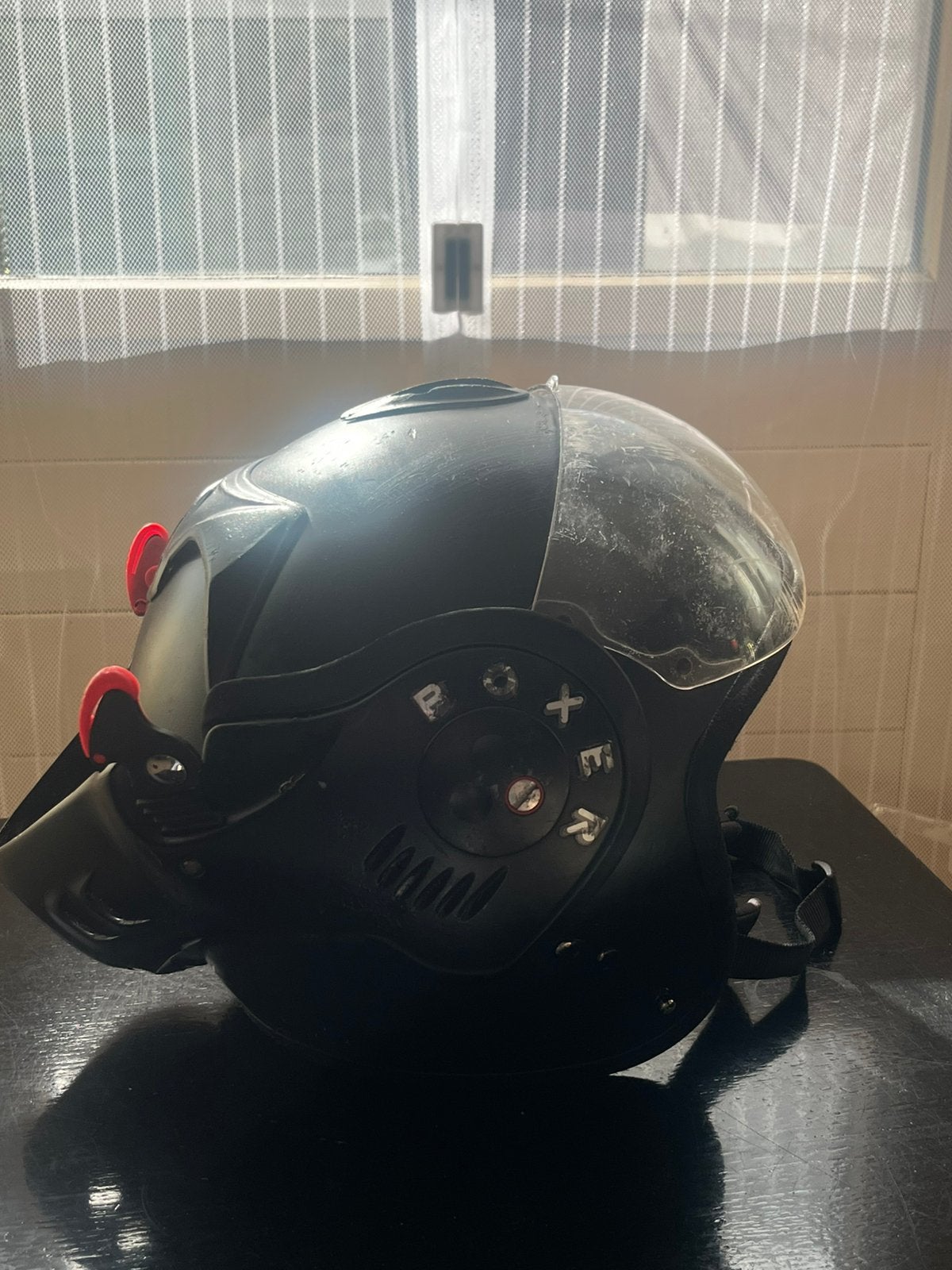 Boxer helm M, Ophalen of Verzenden, Gebruikt, Medium, Roof boxer helm