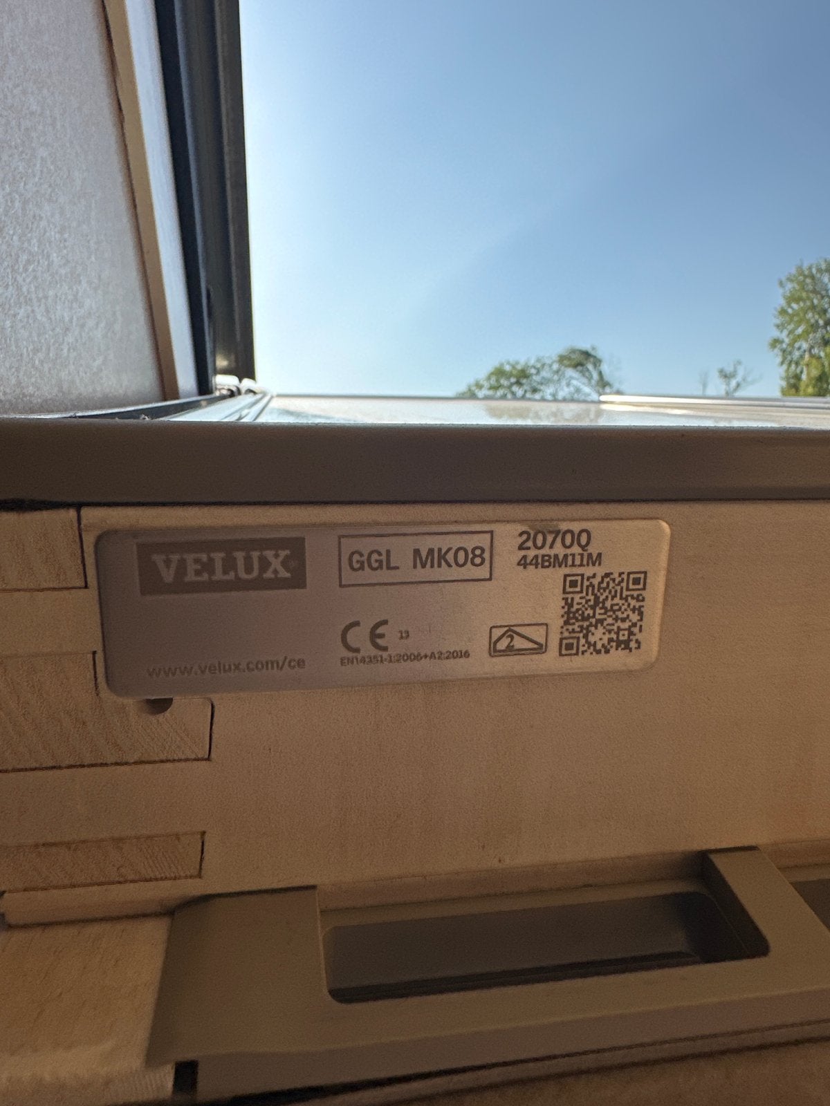 2x Velux GGL MK08 Dakraam mét Veneta zonnewering, Doe-het-zelf en Verbouw, Glas en Ramen, Ophalen, 80 tot 120 cm, 120 tot 160 cm