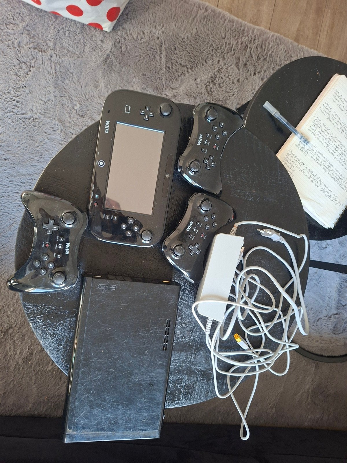 Nintendo Wii U Zwart - Console met 3 controllers, Ophalen of Verzenden, Gebruikt, Met 3 controllers of meer