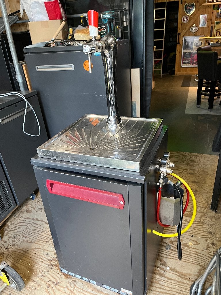 Mobiele Gamko Biertap (1), Gamko / Bertuzz, Refurbished, X, Info@bertuzzbarshop.nl