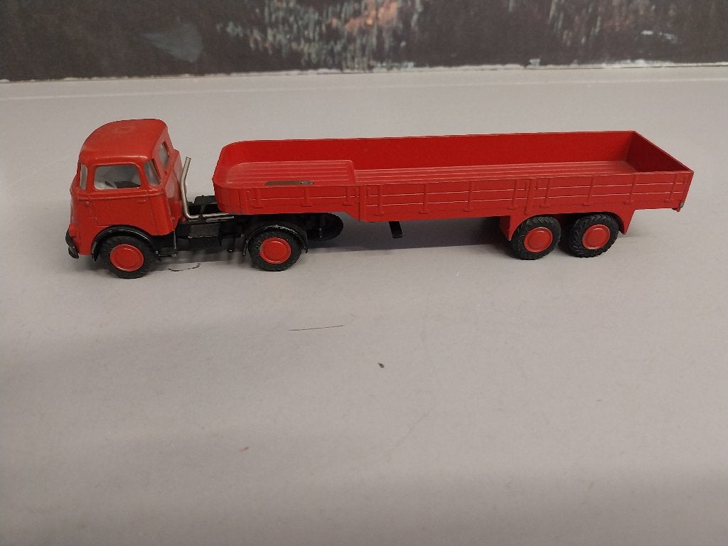 Te koop Daf 1600 opl. met los vast systeem Lion Toys 1/50, Ophalen of Verzenden, Zo goed als nieuw, Bus of Vrachtwagen, Lion Toys