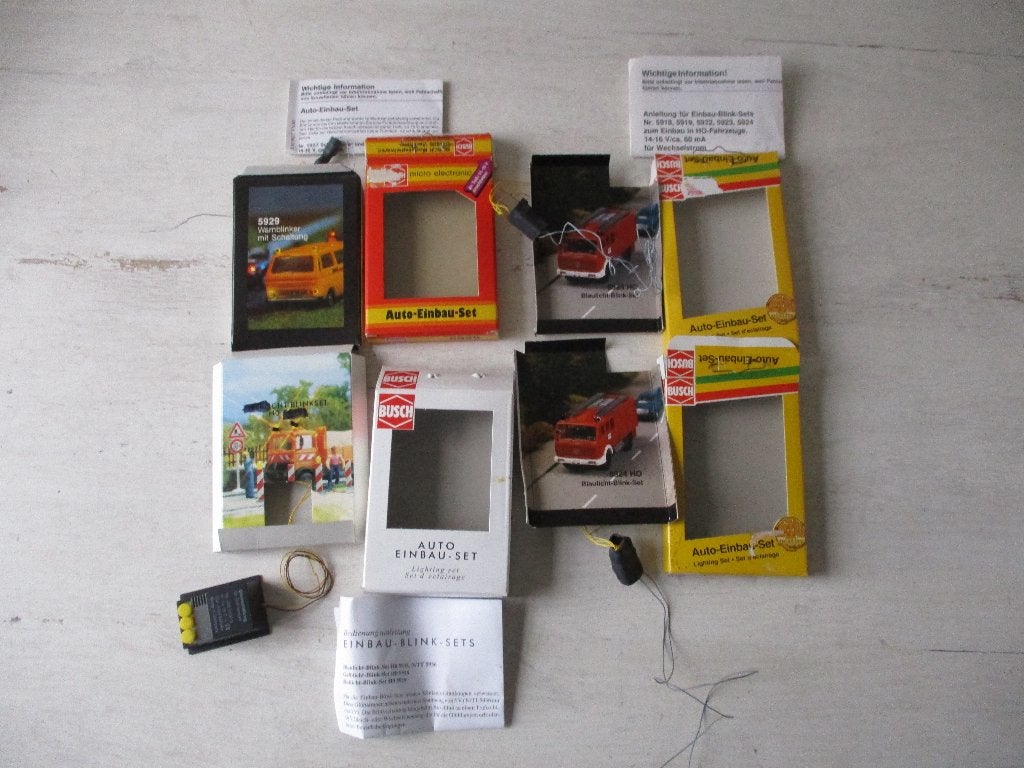 Busch Auto Einbau-Set 4x, Ophalen of Verzenden, Zo goed als nieuw, Bus of Vrachtwagen, Overige merken